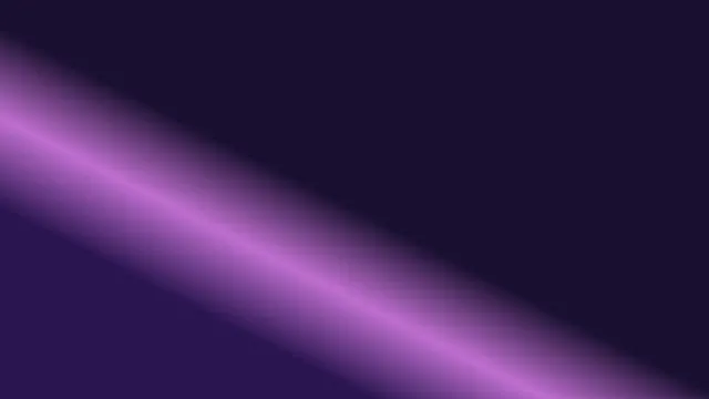 Fotograma de un reel de diseño con gradiente morado en movimiento.